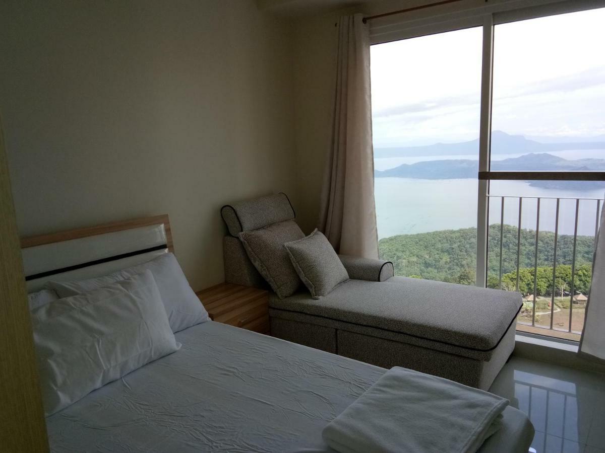 Taal Lake View Wind Residences By Smco 따가이따이 외부 사진
