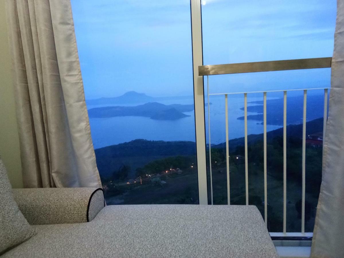 Taal Lake View Wind Residences By Smco 따가이따이 외부 사진