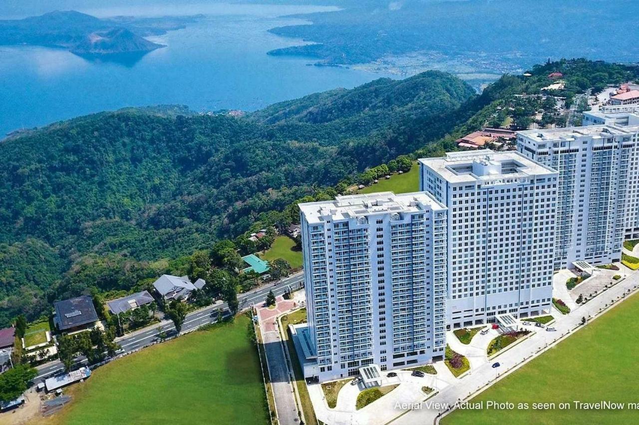Taal Lake View Wind Residences By Smco 따가이따이 외부 사진